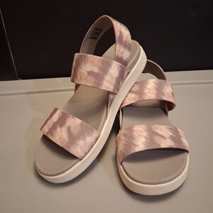 KEEN Elle Women Backstrap Sandals Fawn Tie Dye Womens SZ 9 Pull On Shoes. NICE!!